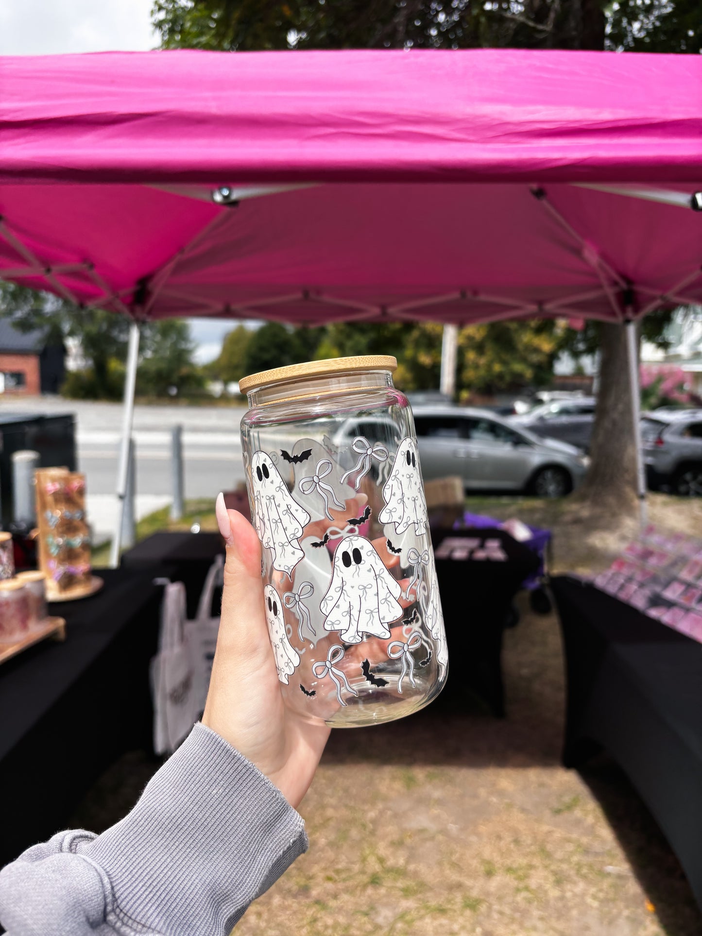 Grey Ghosts & Bows Can Glass Cup